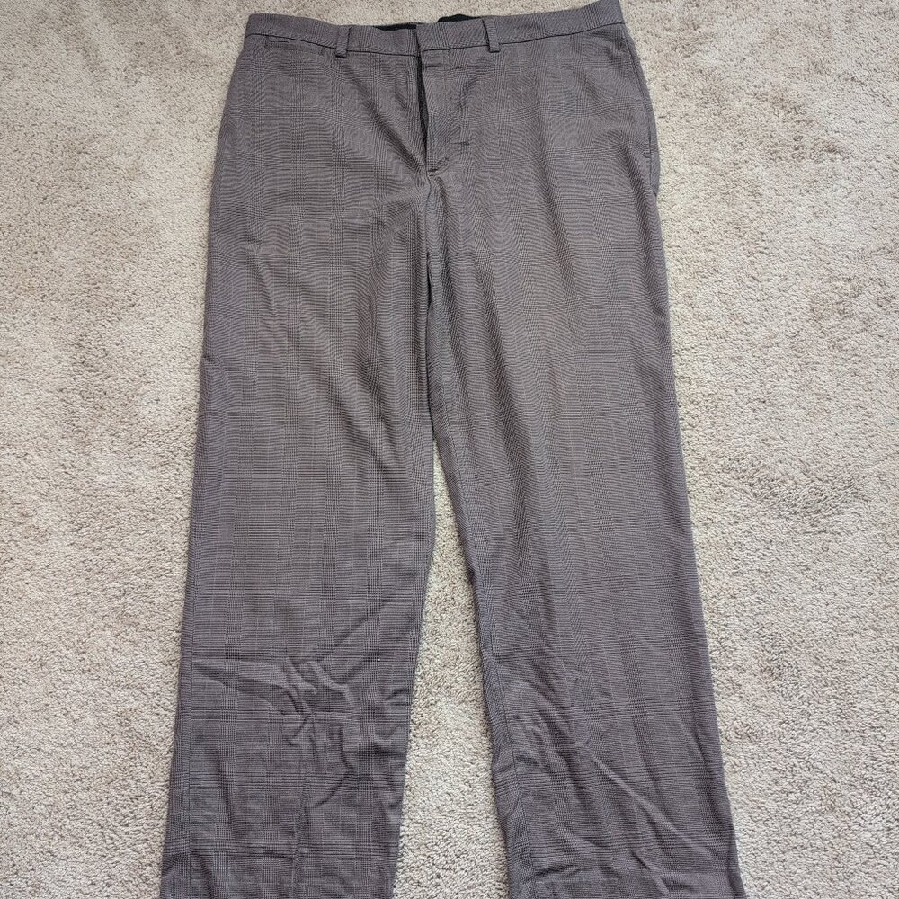 LL Bean Classic Fit Cotton Trousers, houndstooth size 37